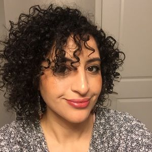 Meet your Posher, Sara